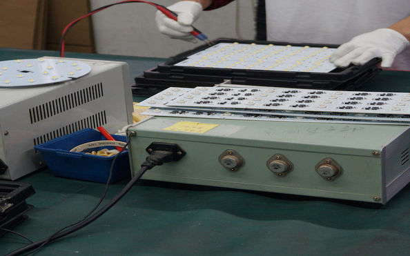 Sunshine Opto-electronics Enterprise Co.,ltd γραμμή παραγωγής του κατασκευαστή