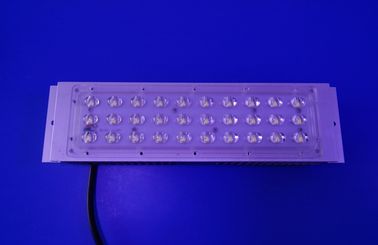 ο φακός βαθμού 30W 70X155 και τα PCB επιβιβάζονται με τοποθετημένο 160-170LM/το W των οδηγήσεων τσιπ Bridgelux