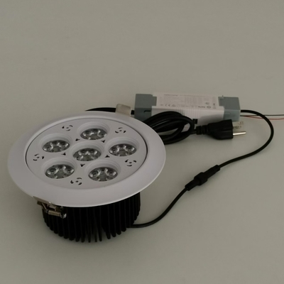 Εργαλεία κοσμημάτων 36 μοίρες 3000k IP20 40w LED Downlight Ενσωματωμένο Φως Οροφής LED