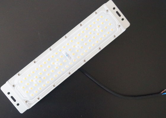 50W 90 βαθμούς 140lm/w High Bay Light Module με SMD3030 LED και Heatsink